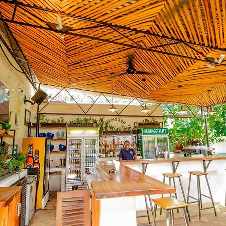 The Slow Leopard Dar es Salaam Exterior foto